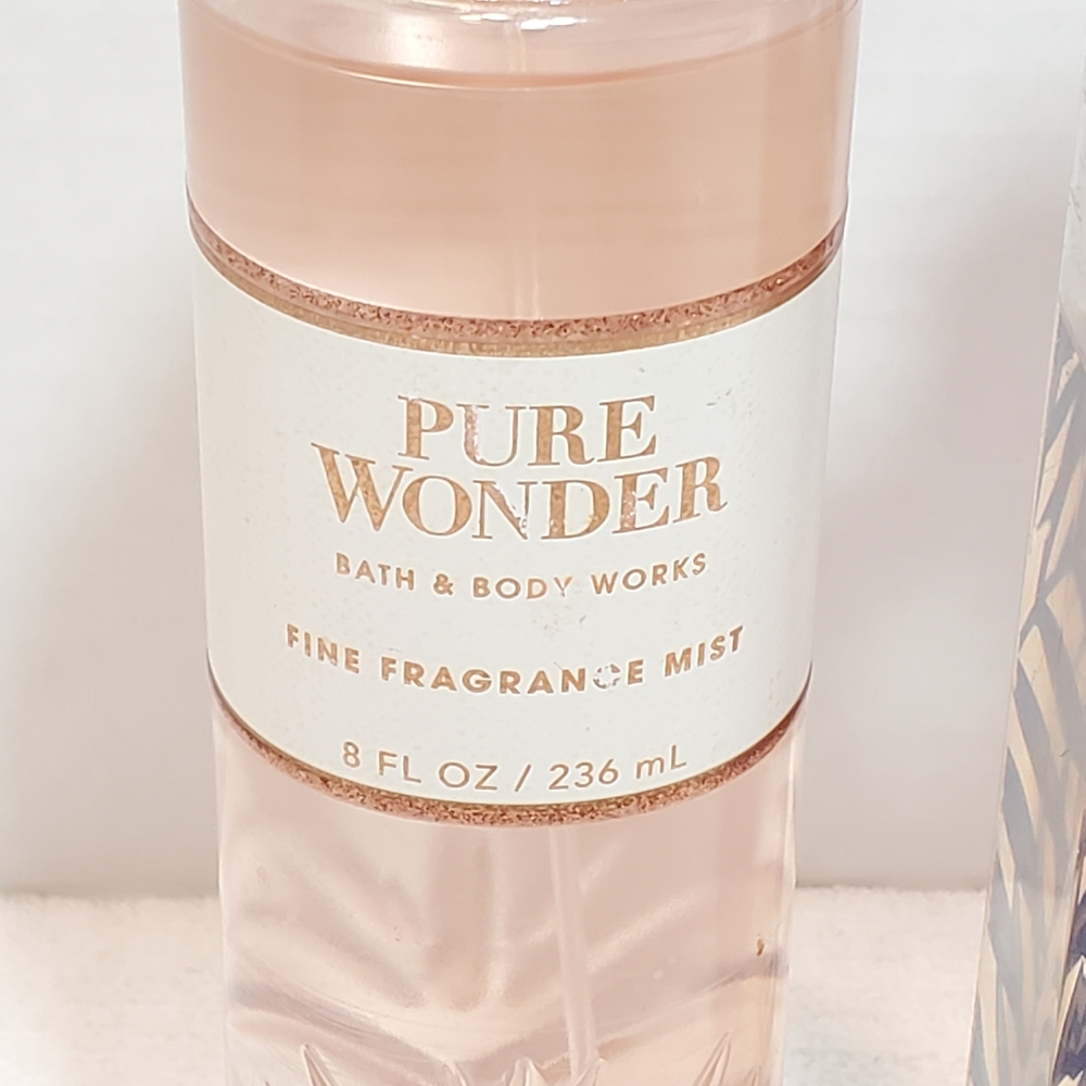 Bath & Body Works Waikiki Beach Starlit Night Pure Wonder Women's Mist Spray 8oz - Picture 2 of 8